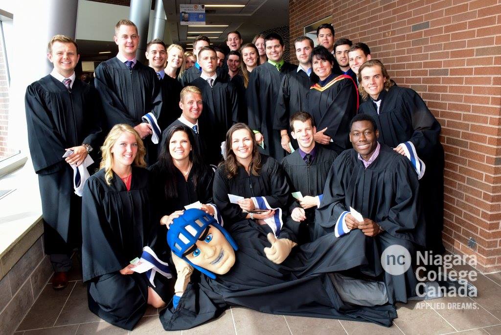 CONGRATULATIONS TO THE 51 NIAGARA KNIGHTS GRADUATING THIS WEEK