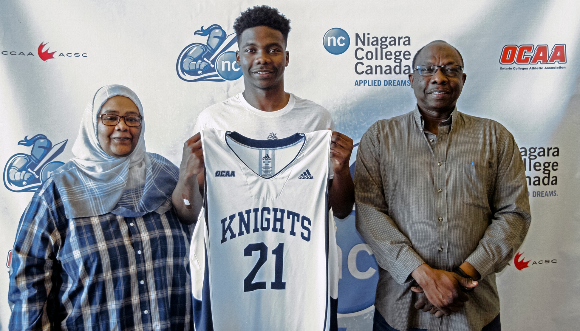 Men's Basketball adds impact recruit Rahim Bardi