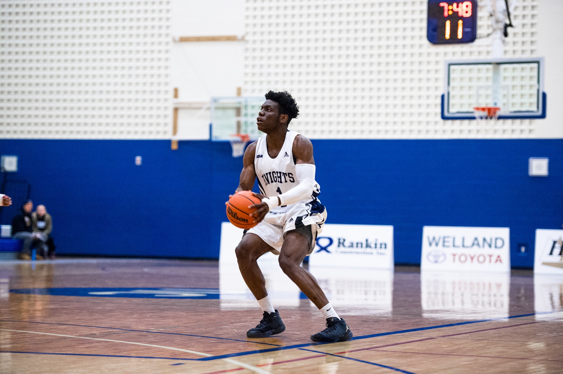 RECAP: Men's Basketball improve to 9-3