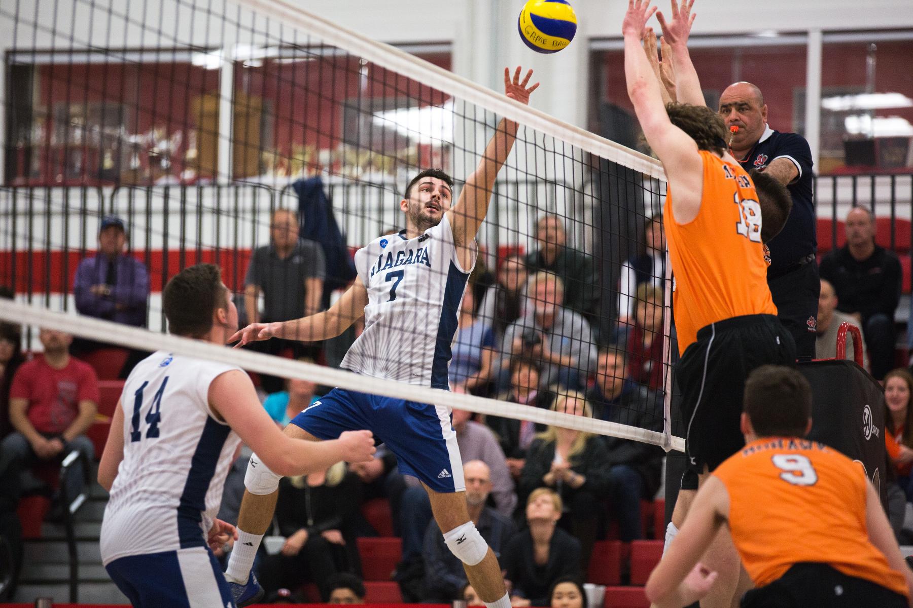 RECAP: Knights fall to Mountaineers, will play for bronze medal
