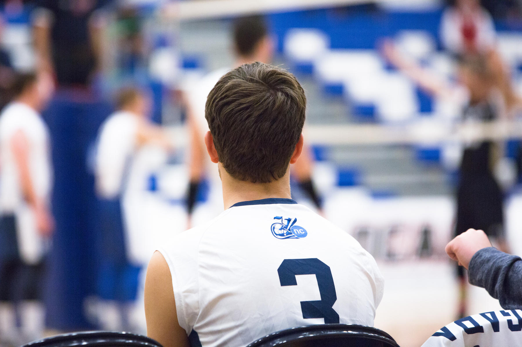RECAP: Men's volleyball lose 3-1 to visiting Saints