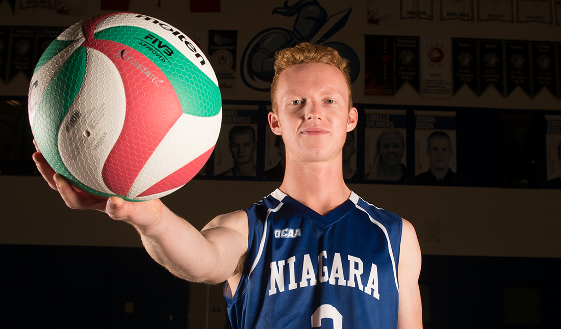 NEWS: New head coach has high expectations as Knights look to return to prominence