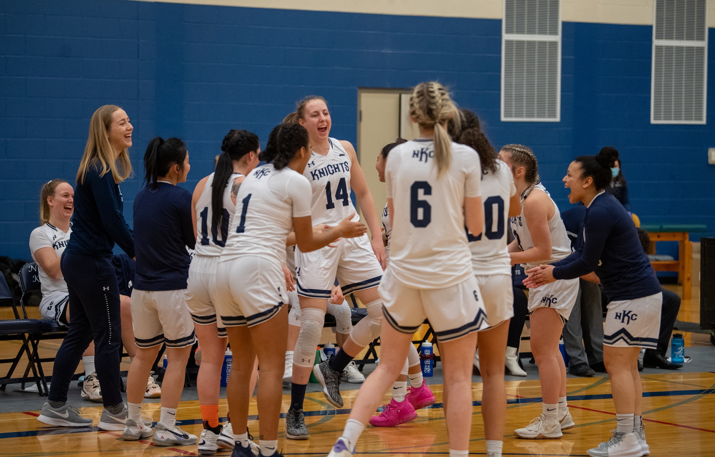 Knights Back in the Win Column with 60-51 win over Lambton Lions