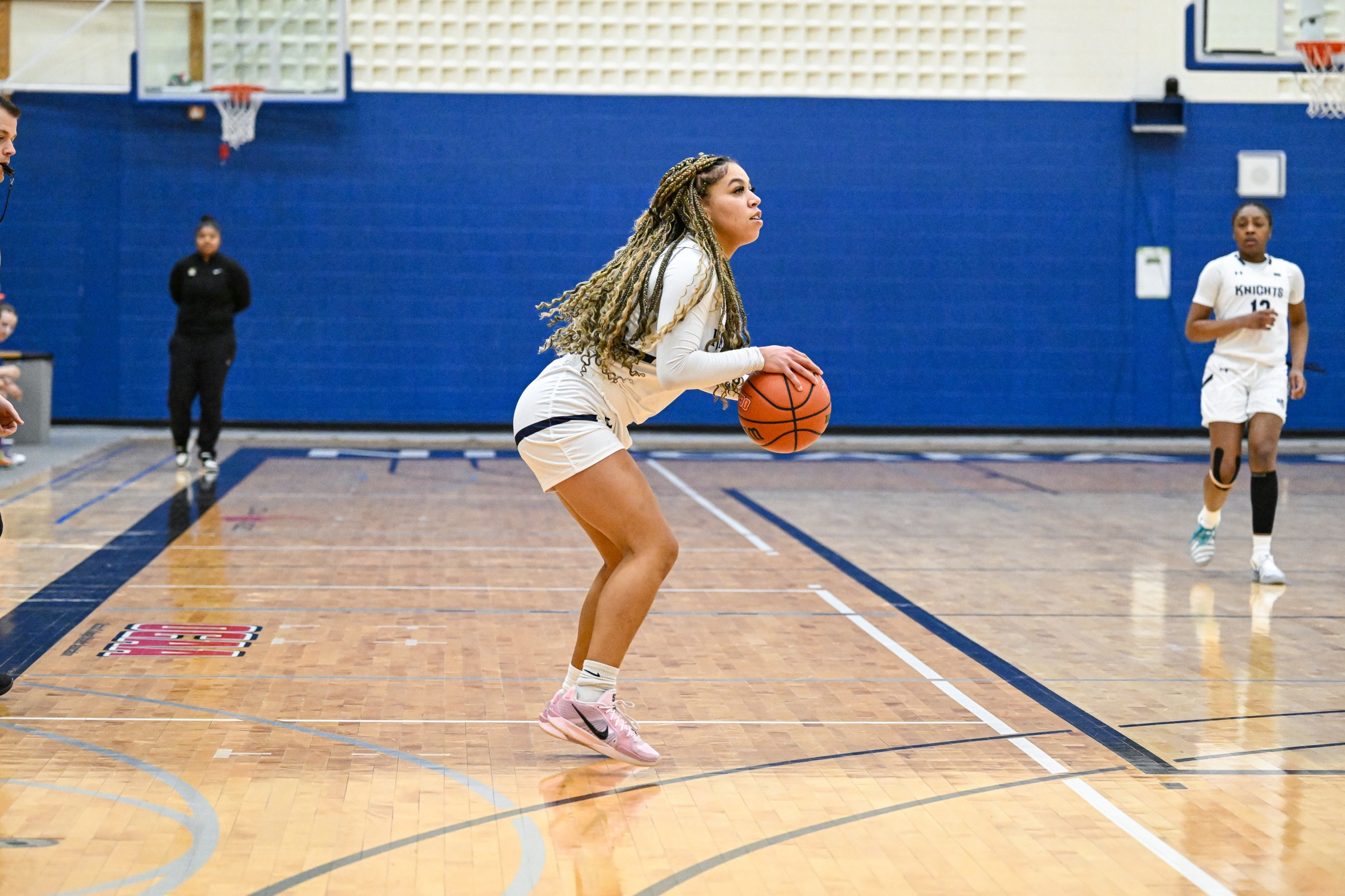 Knights Women&rsquo;s Basketball Fall to #1 Ranked Mountaineers