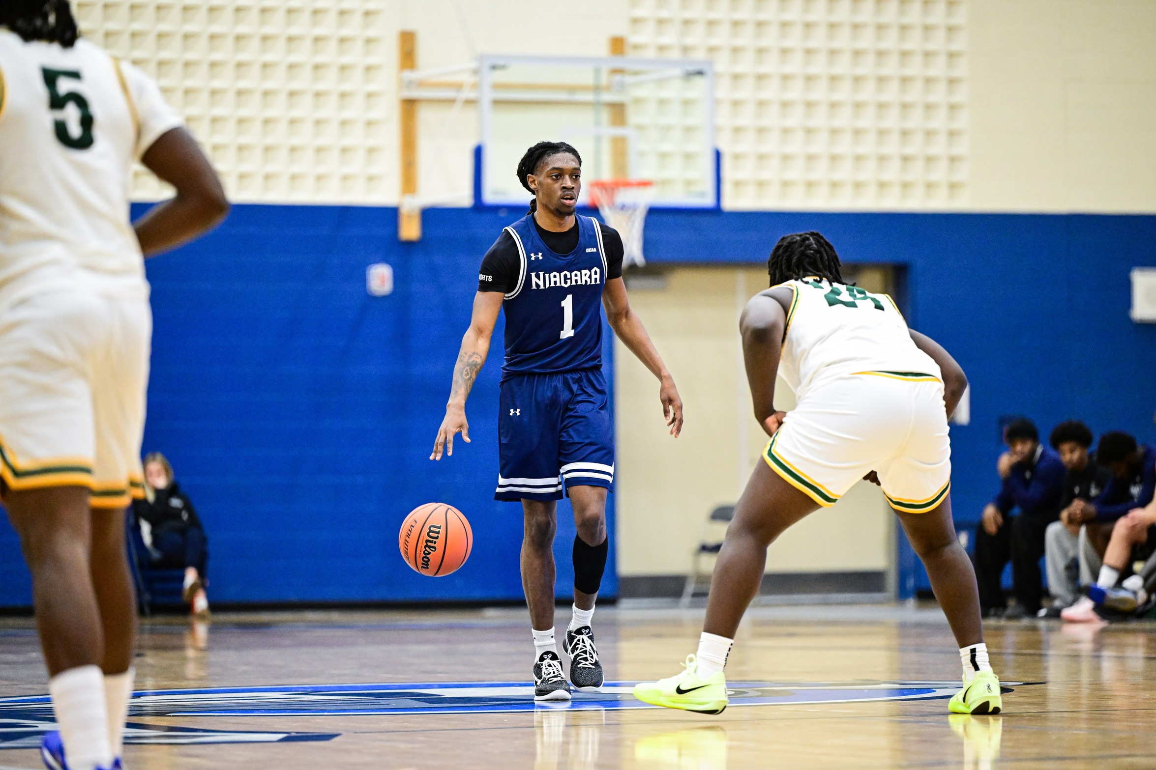 Knights Men&rsquo;s Basketball Fall to the Fanshawe Falcons