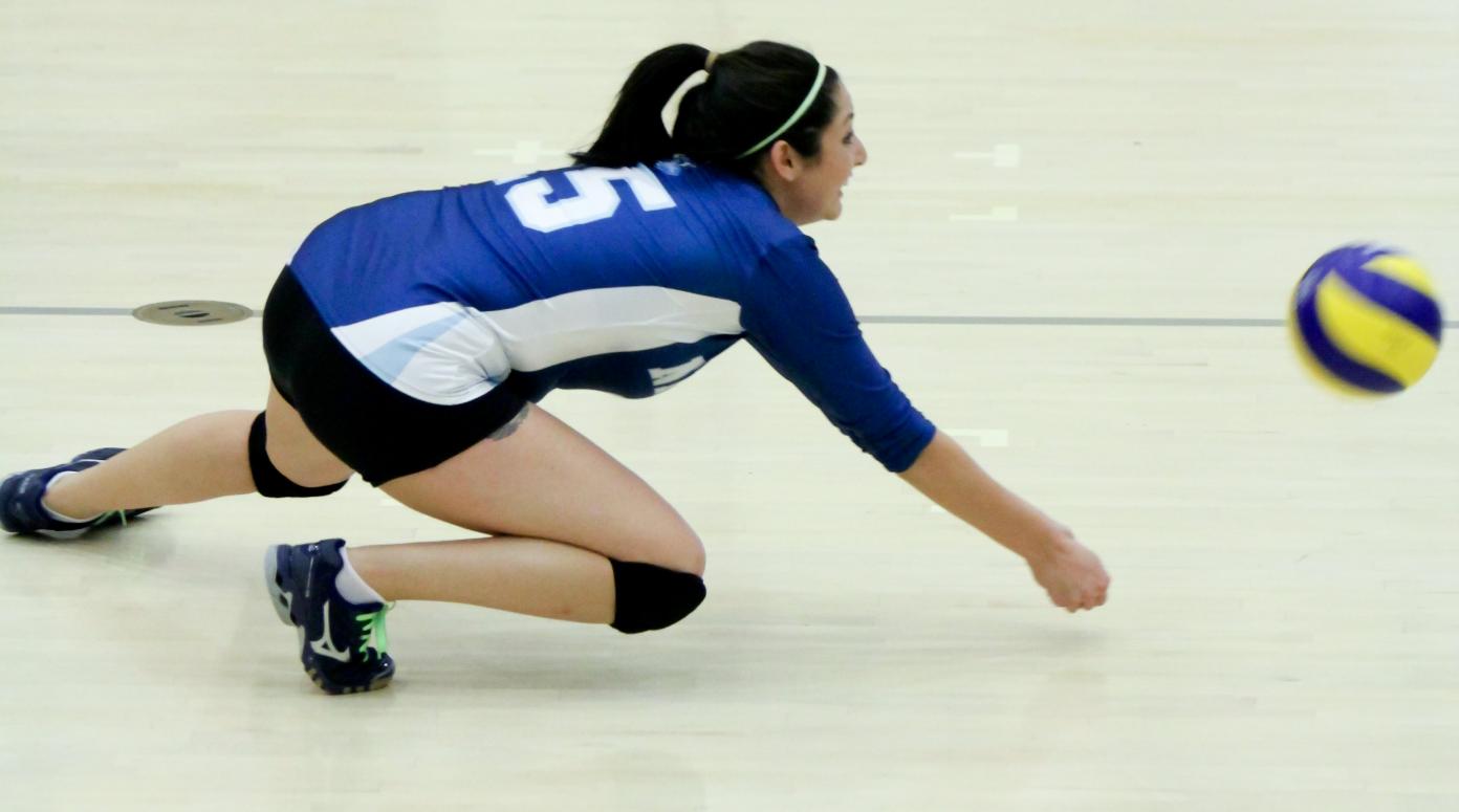 Knights Lose five-Set Marathon at Redeemer