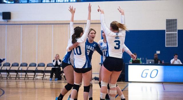 Women's Volleyball Qualify for OCAA Playoffs