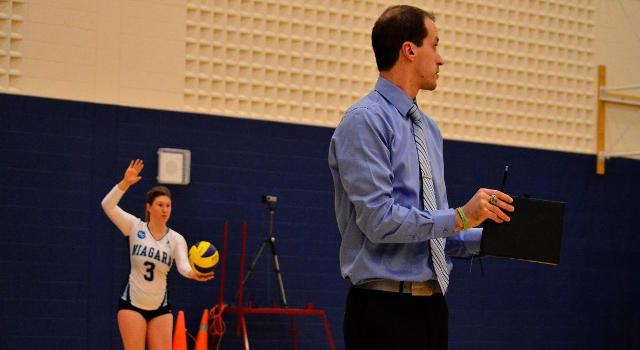 Women's Volleyball Improve to 2-0