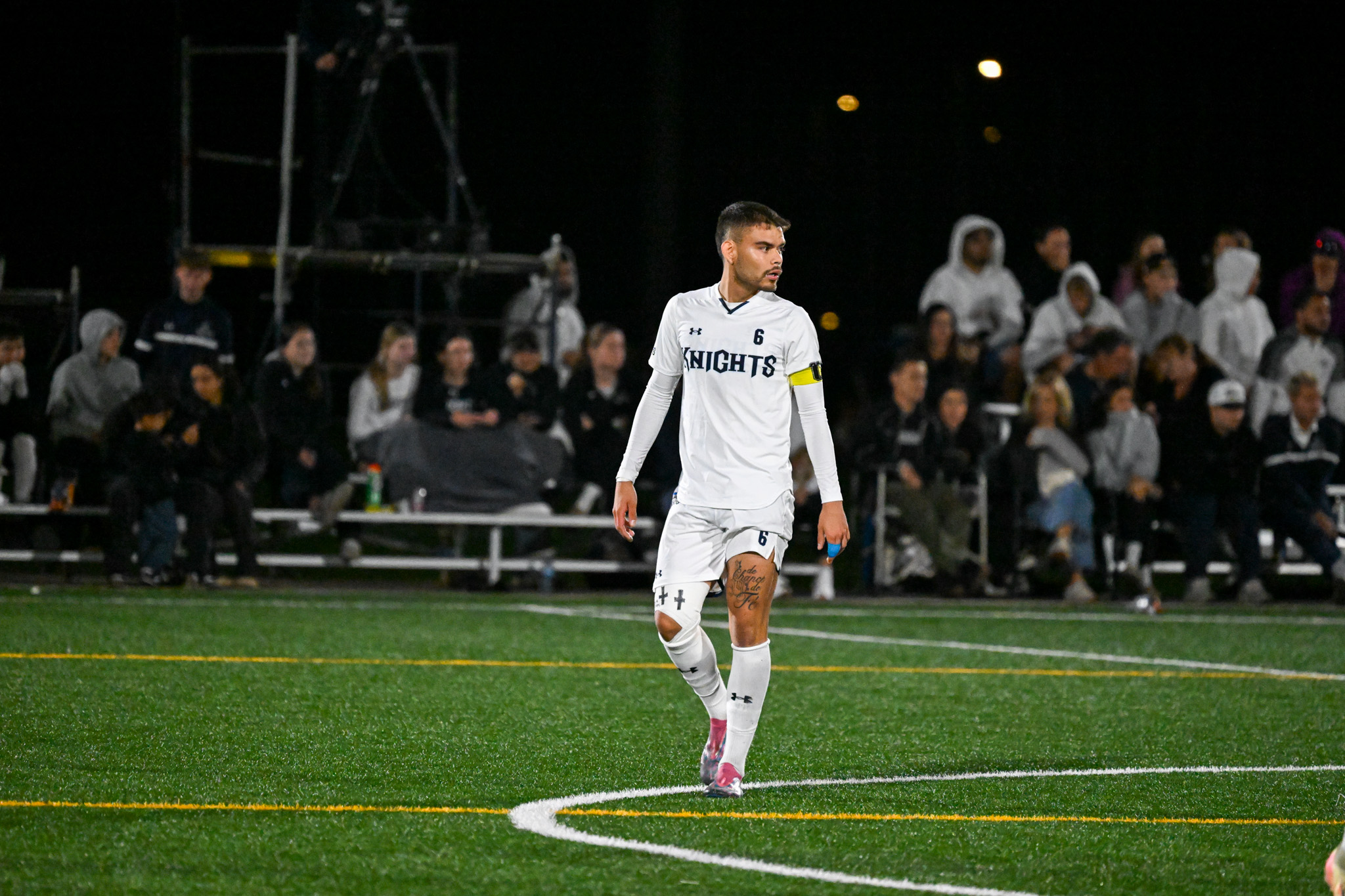 Knights fall to Hawks in Quarter-Final Match